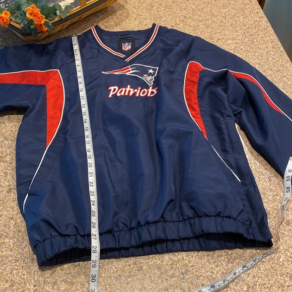 New England Patriots Football NFL G-III Apparel Group Pullover Jacket Medium - Picture 11 of 17